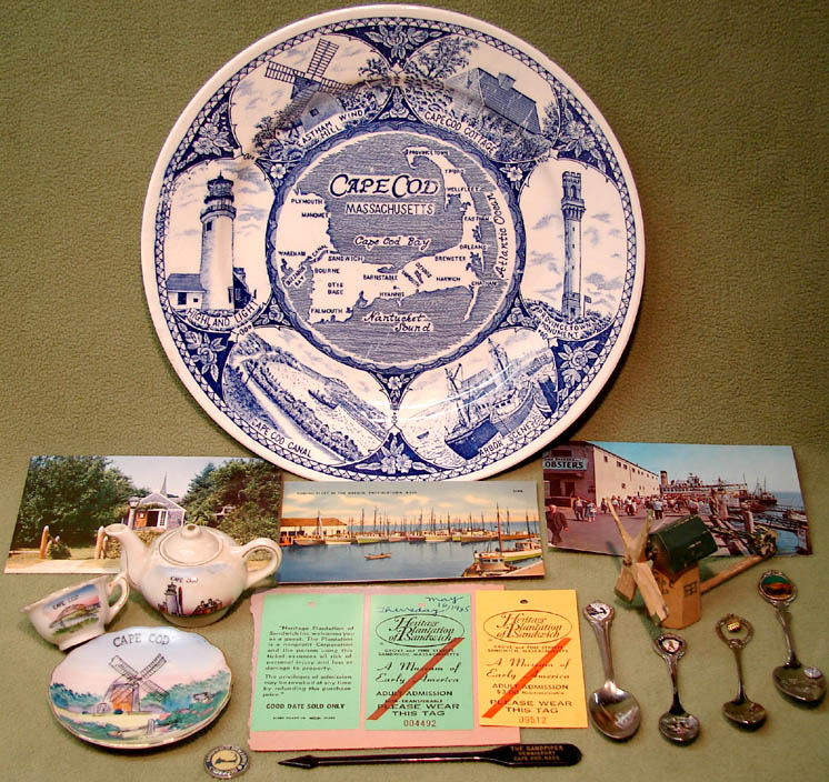 (29) Small Old Cape Cod Massachusetts Advertising and Souvenir Items