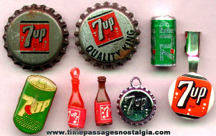 (8) Small Old 7-UP Soda Advertising & Miniature Toy Items