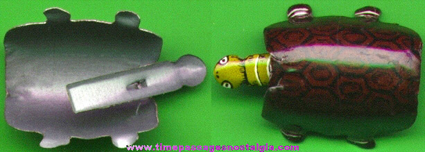Colorful Old Cracker Jack Pop Corn Confection Lithographed Tin Nodder Turtle Toy Prize