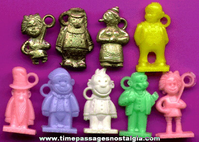 (9) Different Scarce Old Comic Strip Character Bubble Gum Machine Charms