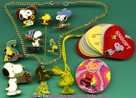 (10) Small Peanuts / Snoopy Items