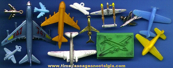 (13) Small Airplane Items