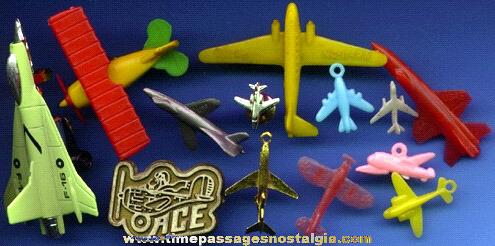 (13) Small Airplane Items