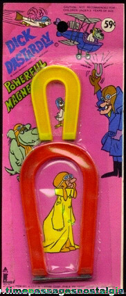 Unopened 1973 Dick Dastardly Magnet Set