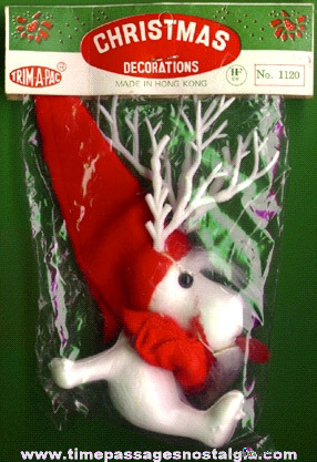 Old Unopened Snoopy Character Christmas Ornament