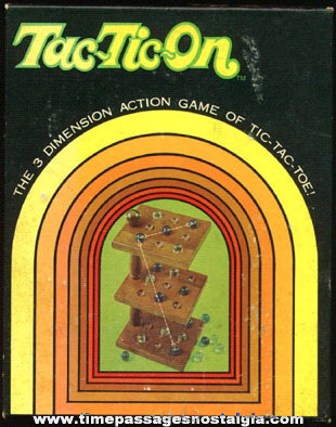 1970 TAC-TIC-ON Boxed 3-Dimensional Marble Game