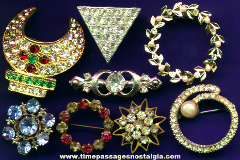 (8) Costume Jewelry Pins Filled With Stones