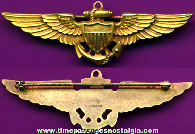 World War II Navy / Marine Pilot Wings Pin