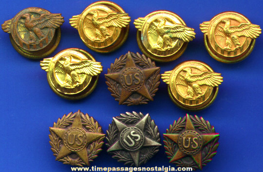 (10) Old United States Military Veteran Lapel Buttons