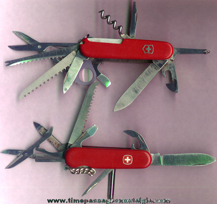 (4) Different Swiss Army Knives