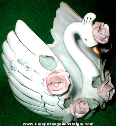 Old Lefton Porcelain Swan Figurine / Planter