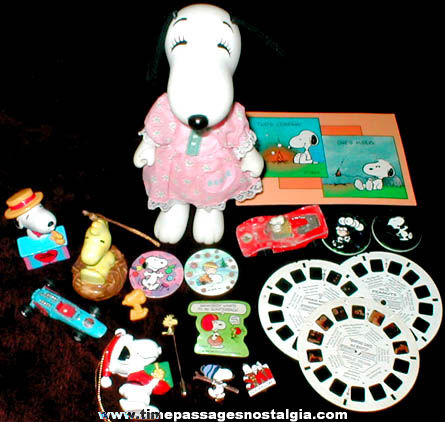 (19) Snoopy & Peanuts Character Items