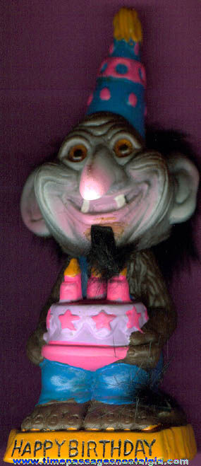 1972 Berries Nodder Troll Figure