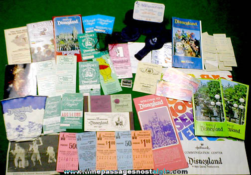 (47) Small 1980 - 1990 Disneyland Souvenir Items