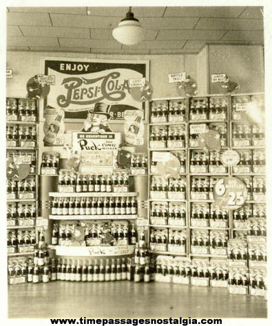 (5) Small Old Pepsi Cola & Puck - The Comic Weekly Advertising Display Photographs