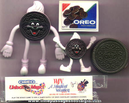 (5) Nabisco Oreo Cookie Advertising Premium Items