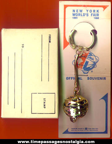 Old Unused Boxed 1964 - 1965 New York World’s Fair Souvenir Key Chain