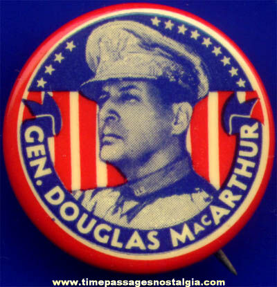 Old General Douglas MacArthur Pin Back Button