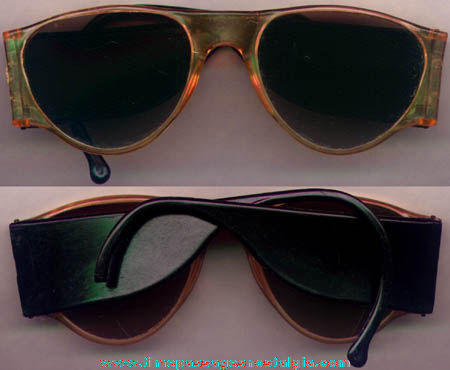 Unusual Old Retro Pair of Sun Glasses