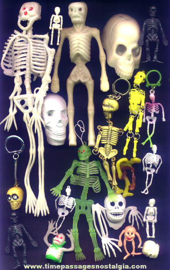 (20) Old Toy Skeletons & Skulls