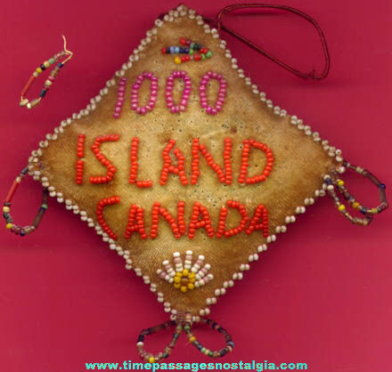 Old 1000 Island Canada Beaded Souvenir Sewing Pin Cushion