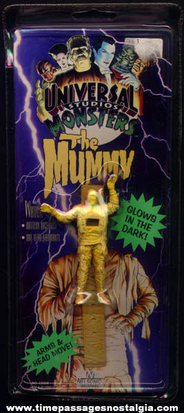 Unopened Universal Studios Monster Mummy Glow In The Dark Wrist Watch