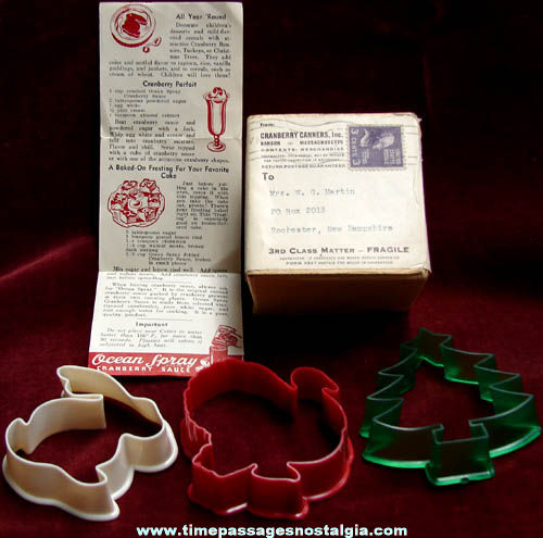 Old Ocean Spray Advertising Premium Cranberry Sauce Cutters With Mailer Box
