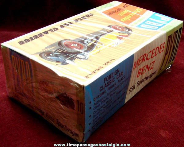 1966 Mercedes Benz SSK Sportwagen Pyro Car Model Kit