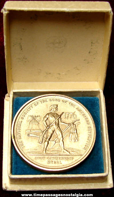 1946 Engraved 1st Prize Good Citizenship Award Medal With Box