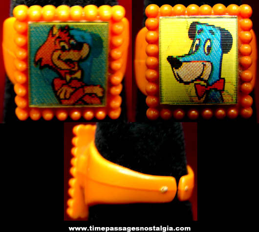 Old Huckleberry Hound & Mr. Jinx Character Flicker Toy Ring