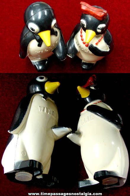 Old Willie & Millie KOOL Cigarettes Advertising Premium Penguin Salt & Pepper Shakers