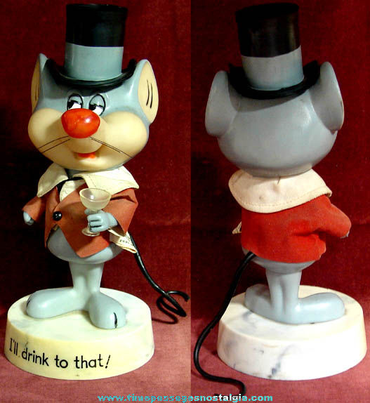 1970, 1971 Warner Brothers Merlin The Magic Mouse Dakin Figure