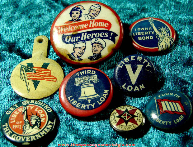 (8) United States World War I & World War II Homefront Pin Back Buttons