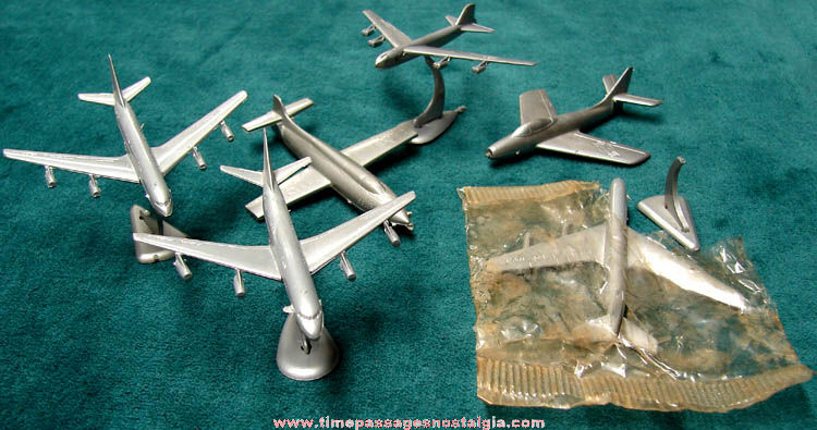(6) Old Hard Plastic Cereal Prize Miniature Toy Airplanes