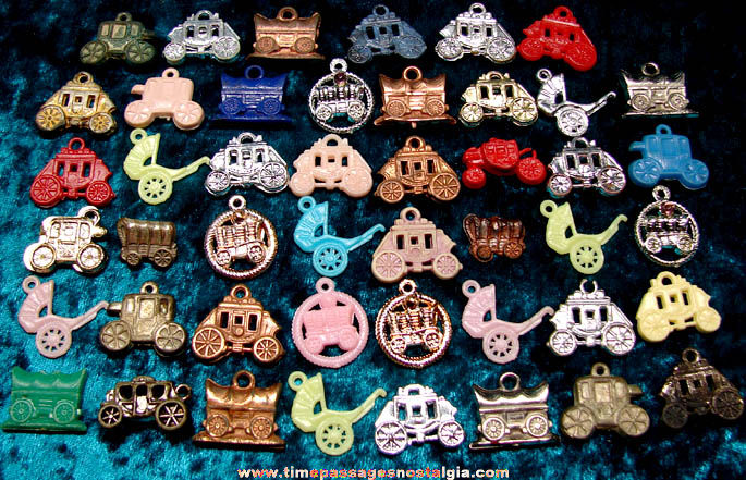 (46) Old Wagon, Carriage & Stage Coach Gum Ball Machine Prize Toy Charms