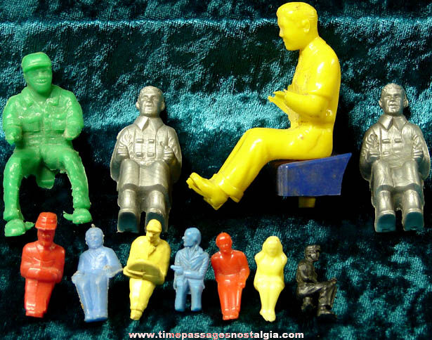 (11) Old Colored Plastic Toy Car or Truck Driver Parts