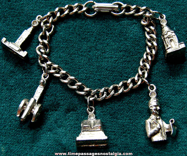 Old Abraham Lincoln Gettysburg Pennsylvania Souvenir Charm Bracelet