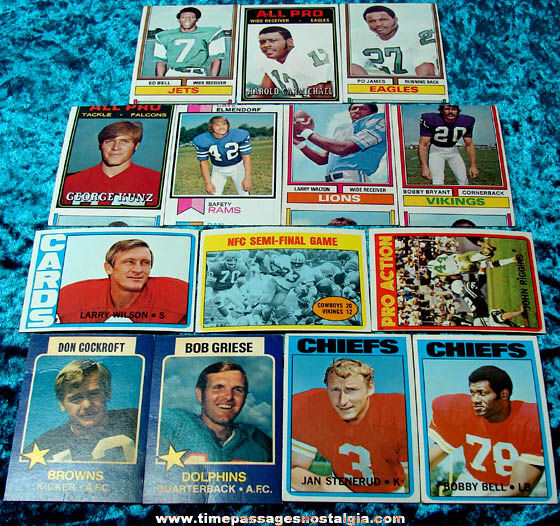 (14) Old Football Trading Cards With Some Error Cards