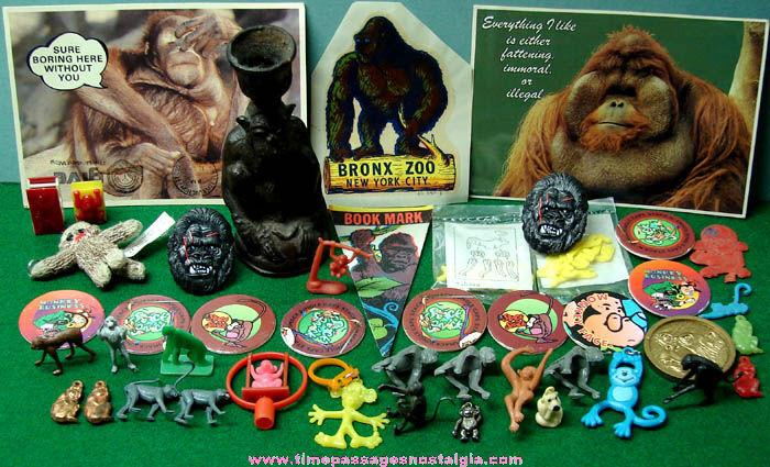 (45) Small Monkey Related Items