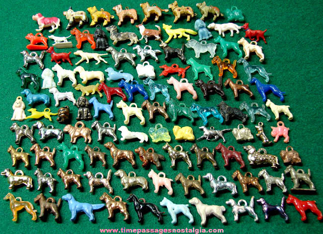 (100) Colorful Old Gum Ball Machine Prize Dog Charms