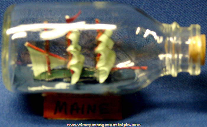 Small Wooden Maine Souvenir Model Sailing Ship In A Bottle