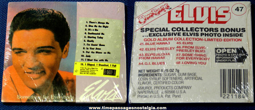 Unopened 1980s Elvis Presley Chu-Bops Bubble Gum Miniature Record Album