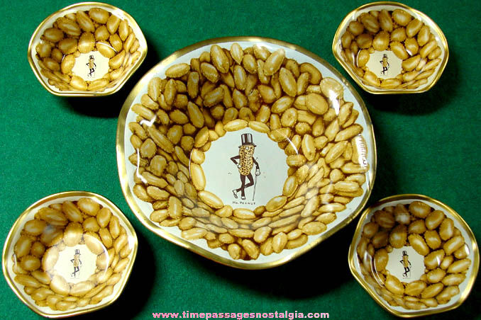 Old Unused Planter’s Peanuts Mr. Peanut Advertising Premium Lithographed Tin Serving Bowl Set