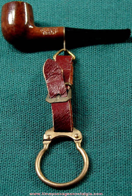 Old Miniature Thrifco Briar Pipe Advertising Premium Key Chain