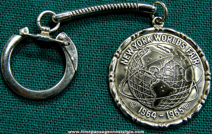 Unused 1964 - 1965 New York World’s Fair Advertising Souvenir Key Chain