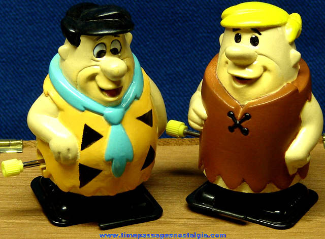 1992 Fred Flintstone & Barney Rubble Cartoon Character Wind Up Walking Figures