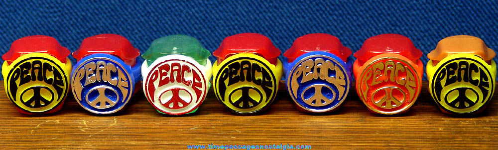 (7) Colorful Old Unused Gum Ball Machine Prize Toy Peace Rings