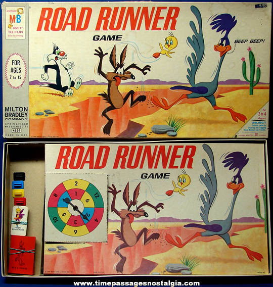 Colorful Boxed 1968 Warner Brothers Road Runner Cartoon Character Board Game