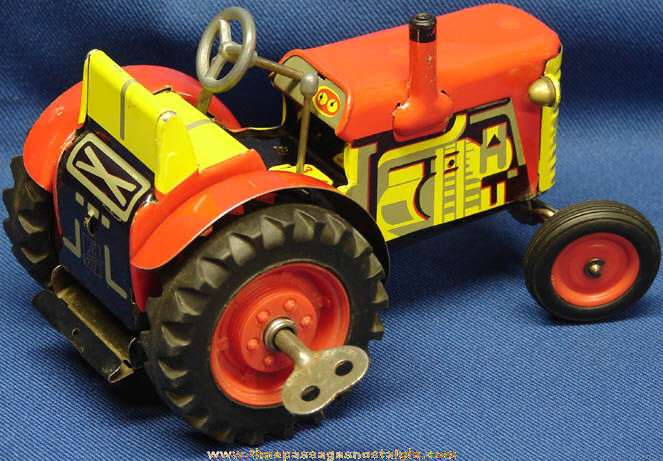 Old Key Wind Up Tin Toy Zetor Farm Tractor