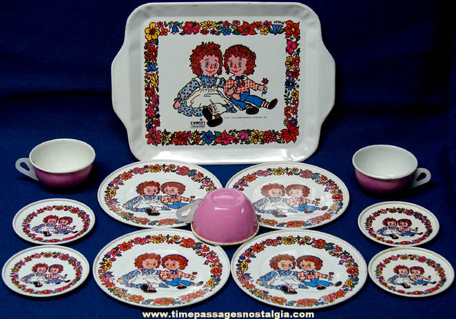 Colorful 1971 Chein Raggedy Ann & Andy Lithographed Tin Toy Tea Set